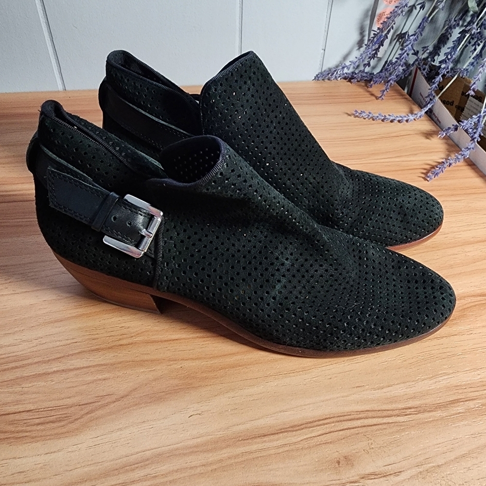 Sam Edelman Black Suede Ankle Boots with Buckle Size 7